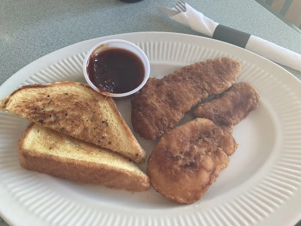 Chicken Strips with BBQ Sauce and Toast
